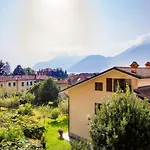 Scalotta - Wonderful Terrace And Mounts View Jacuzzi & Apartmán Dervio