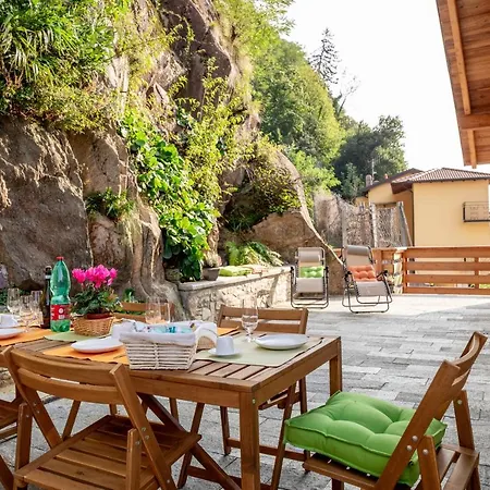 Scalotta - Wonderful Terrace And Mounts View With