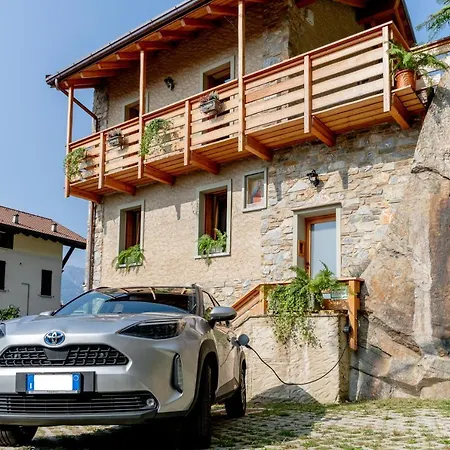 Scalotta - Wonderful Terrace And Mounts View With Apartment